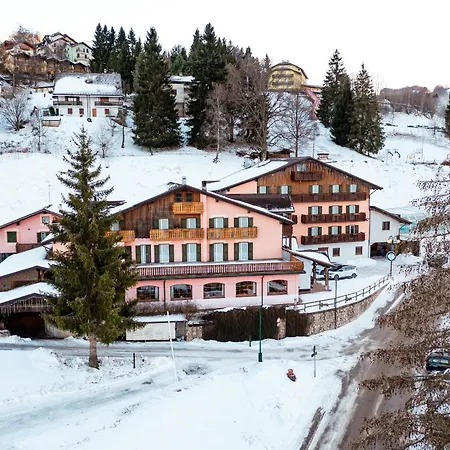Hotel Ciccio Family Polsa Di